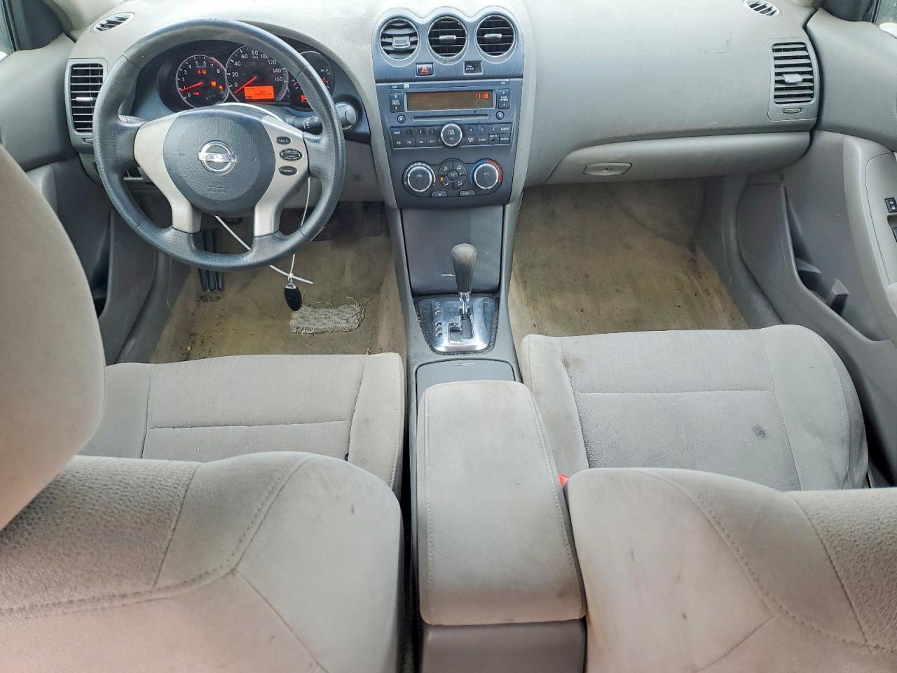 2011 Nissan Altima Base