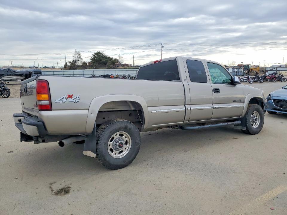 2002 GMC Sierra K2500 Heavy Duty