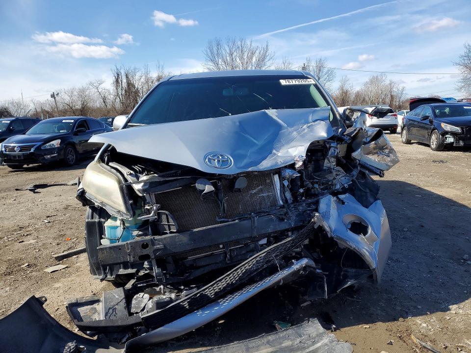 2015 Toyota Sienna se 8-passenger