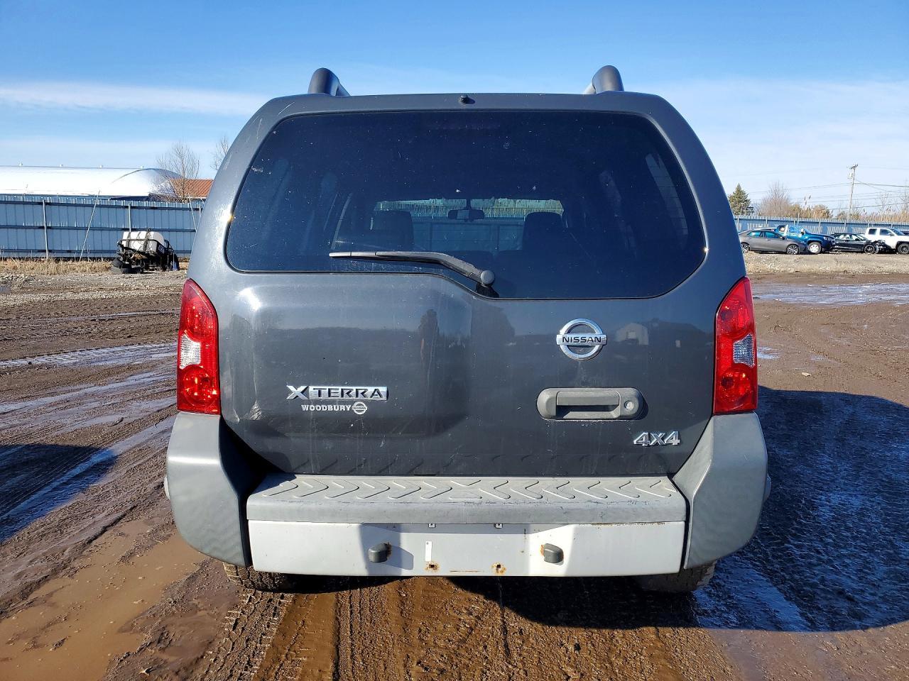2010 Nissan Xterra x