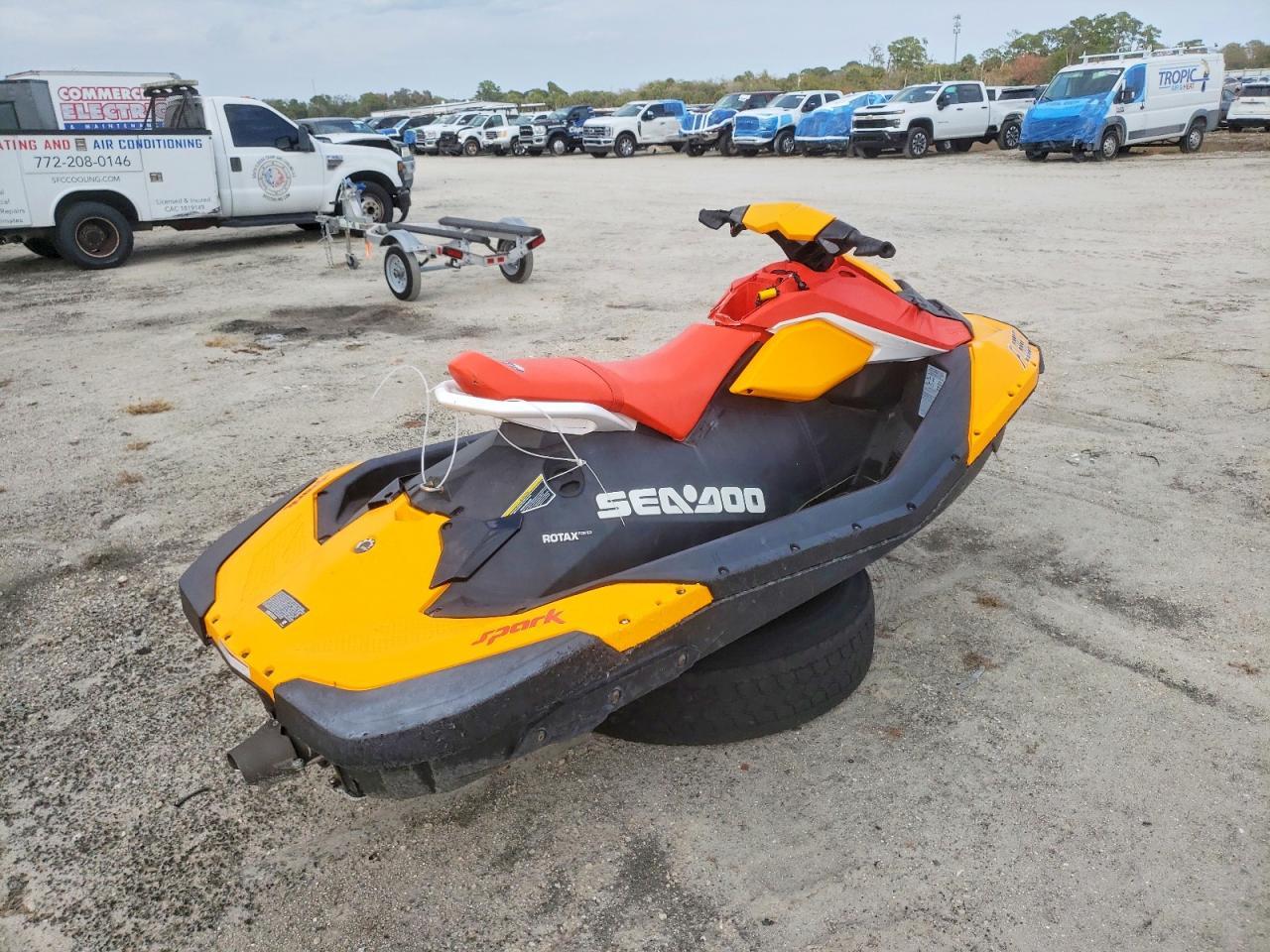 2022 YDV Boat