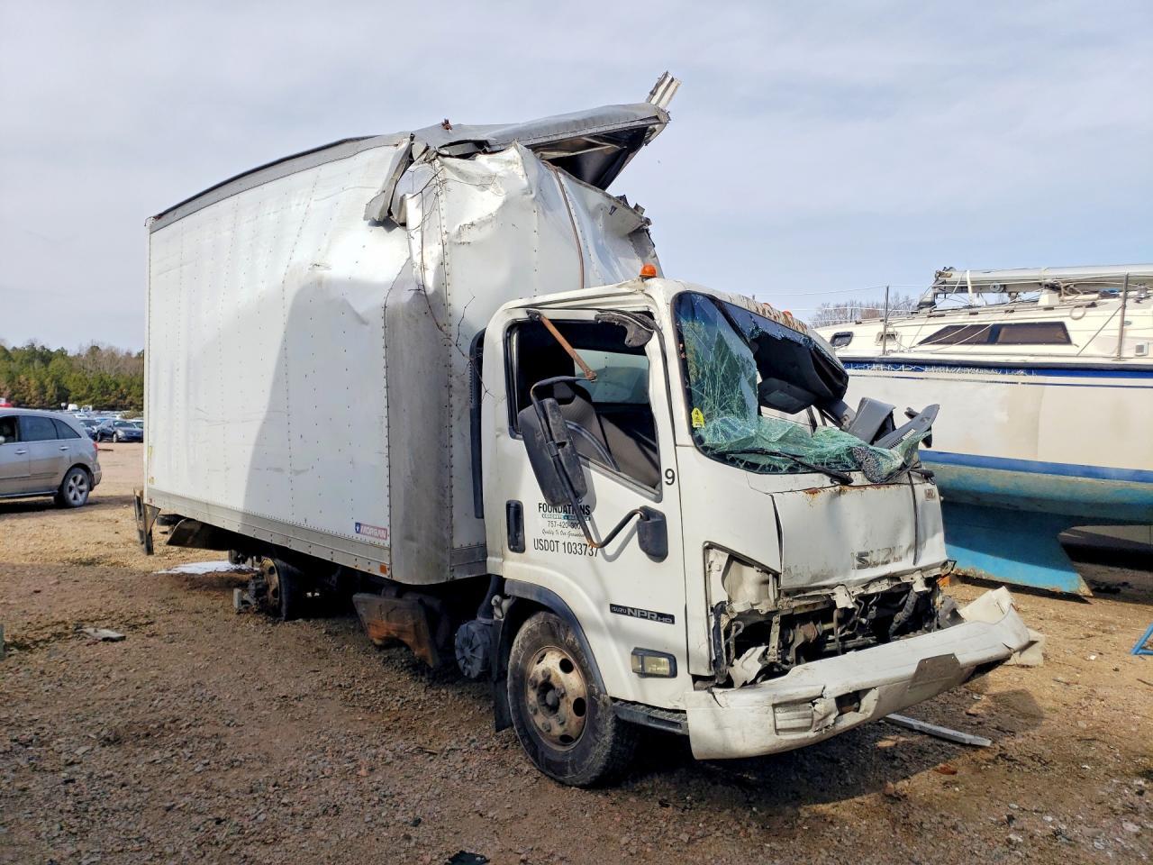 2011 Isuzu NPR