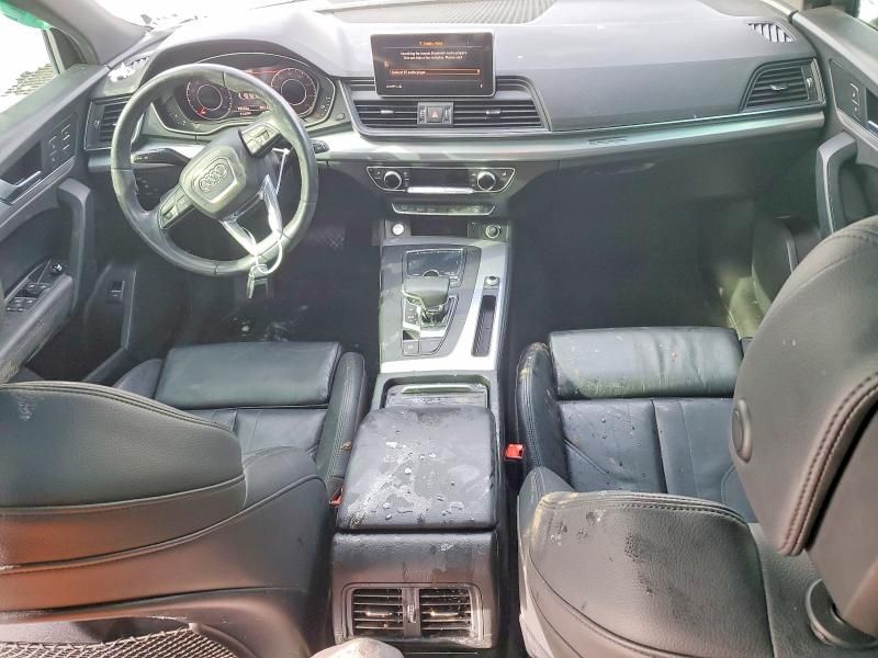 2020 Audi Q5 Titanium Premium Plus