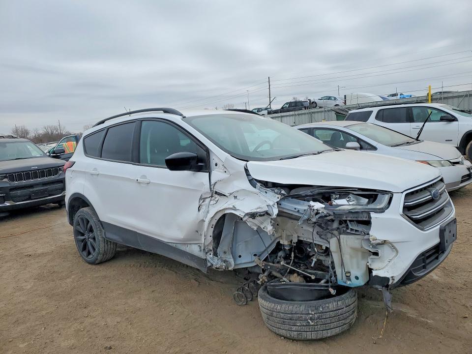 2019 Ford Escape se