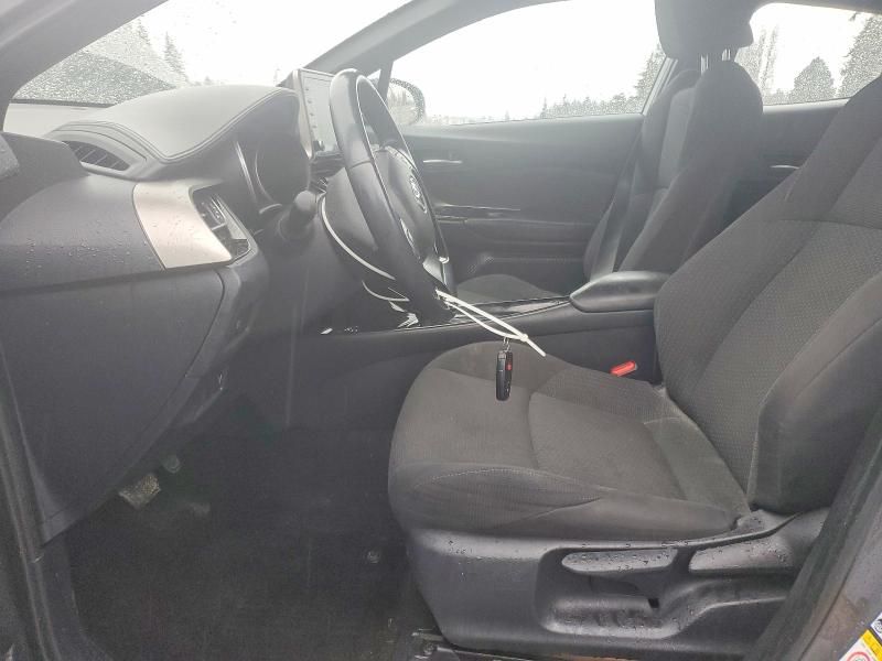 2019 Toyota C-hr xle