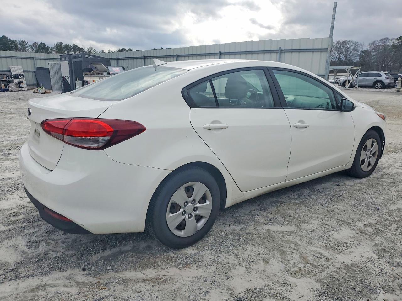 2017 KIA Forte lx