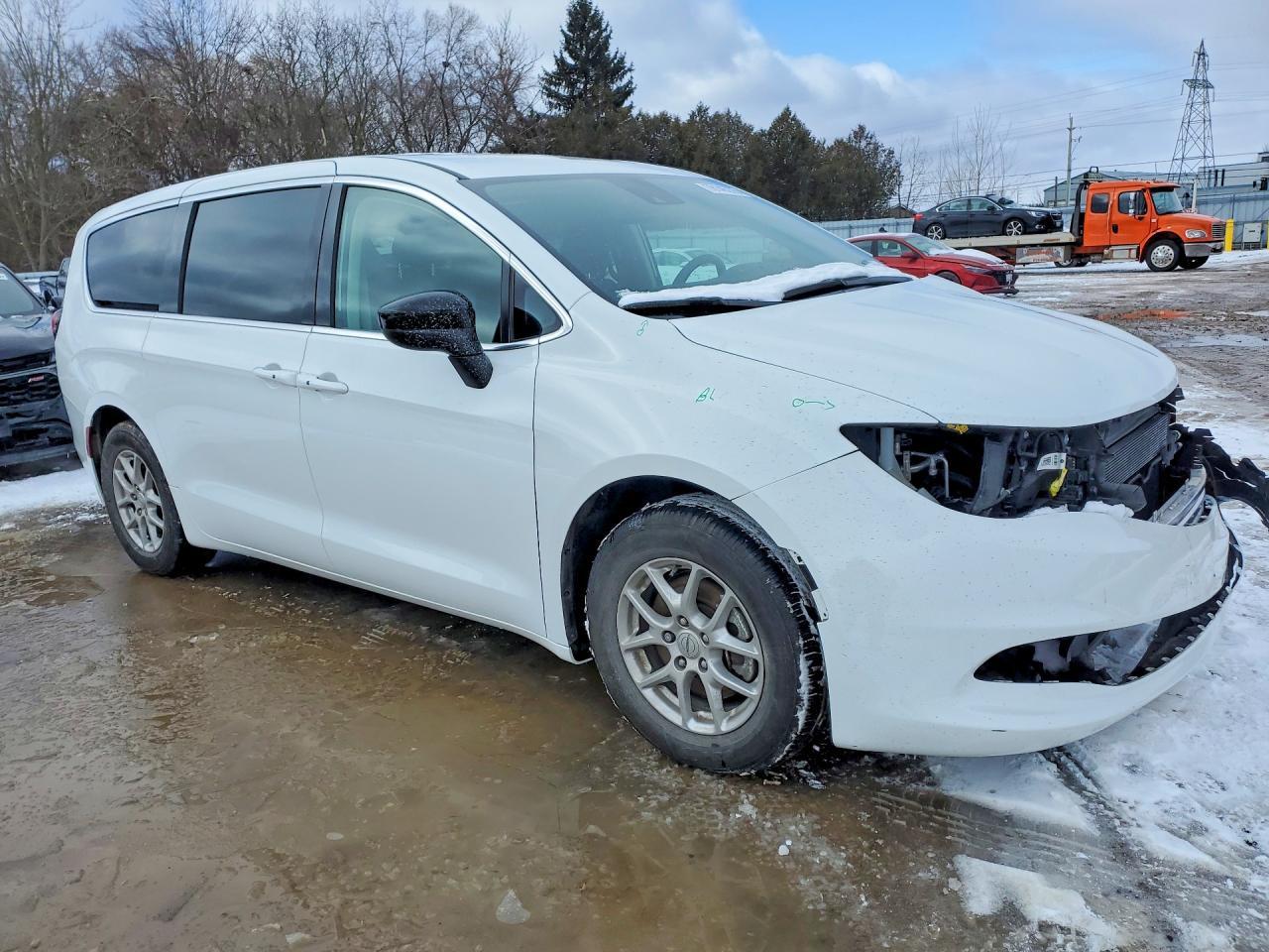 2024 Chrysler Grand Caravan sxt