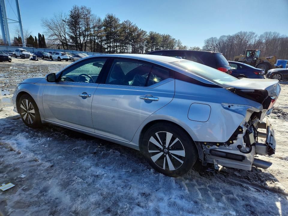 2021 Nissan Altima sl