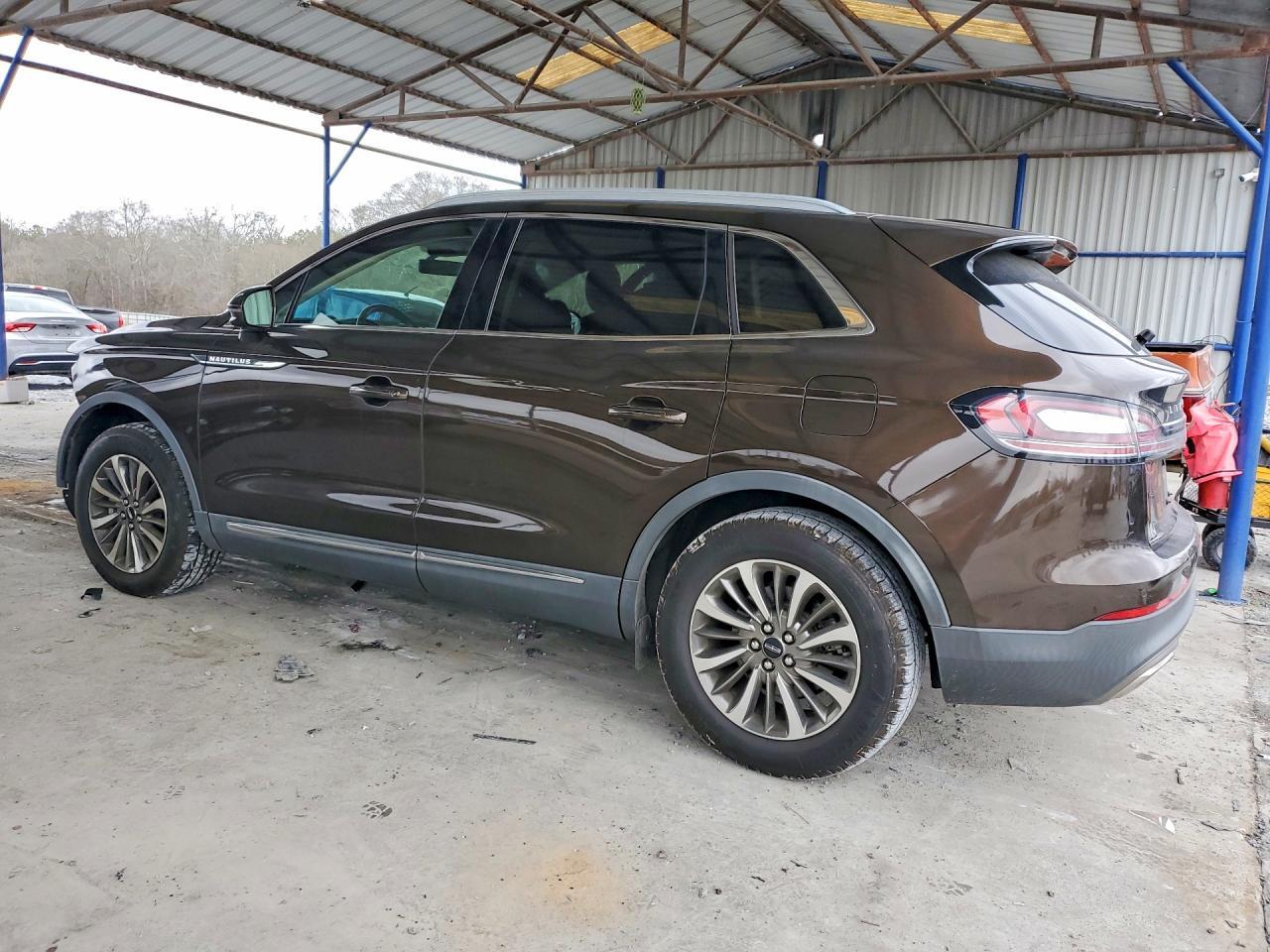 2019 Lincoln Nautilus Select