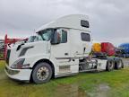 2017 Volvo VNL Semi Truck