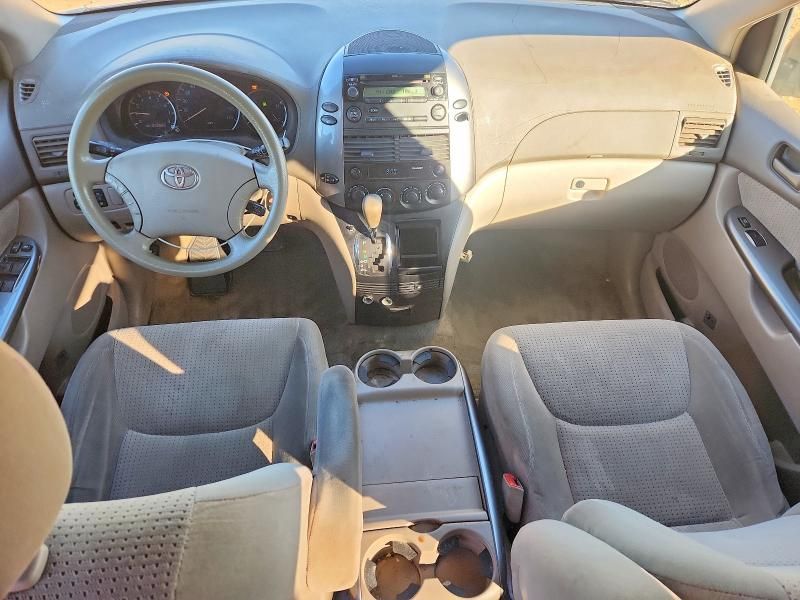 2008 Toyota Sienna ce
