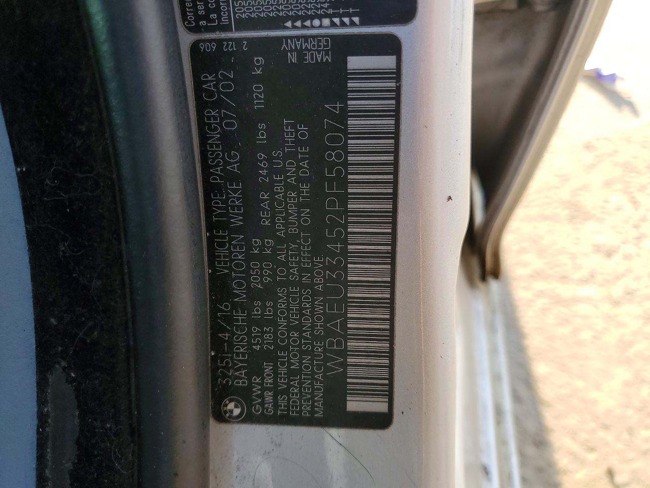 2002 BMW 325 xi