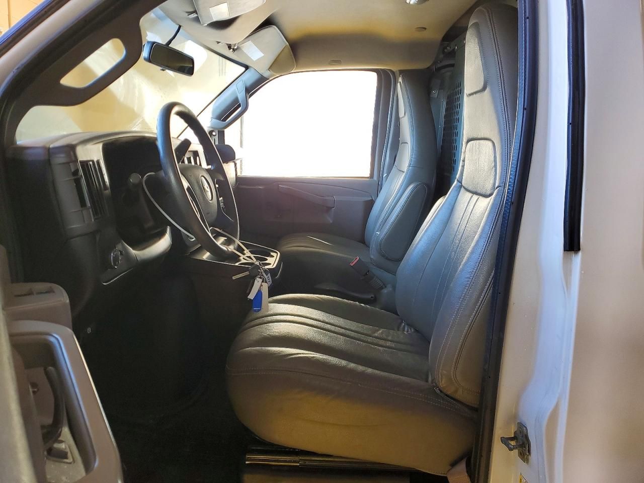 2018 Chevrolet Express 2500 Utility / Service Van
