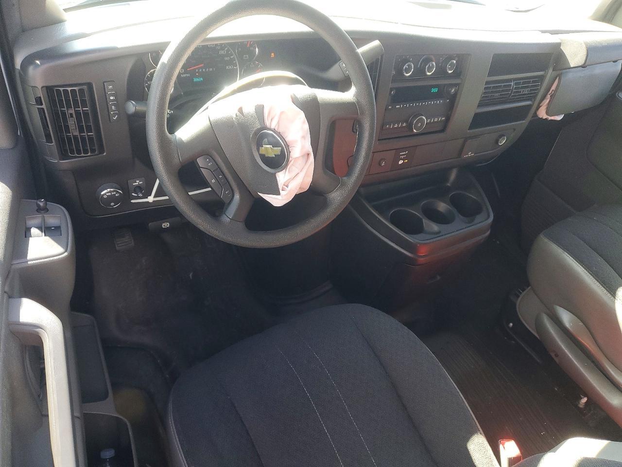 2021 Chevrolet Express G2500