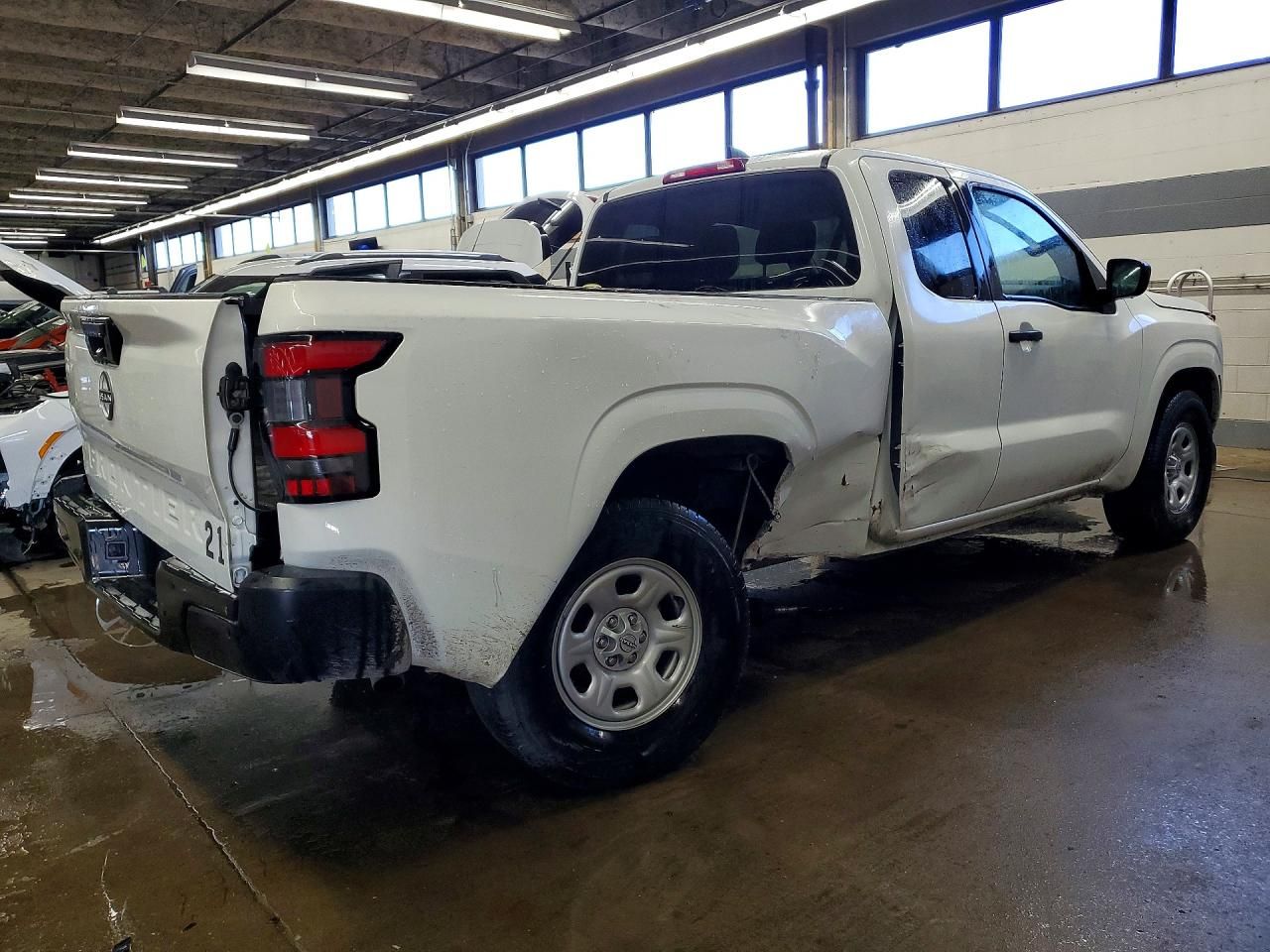2023 Nissan Frontier s