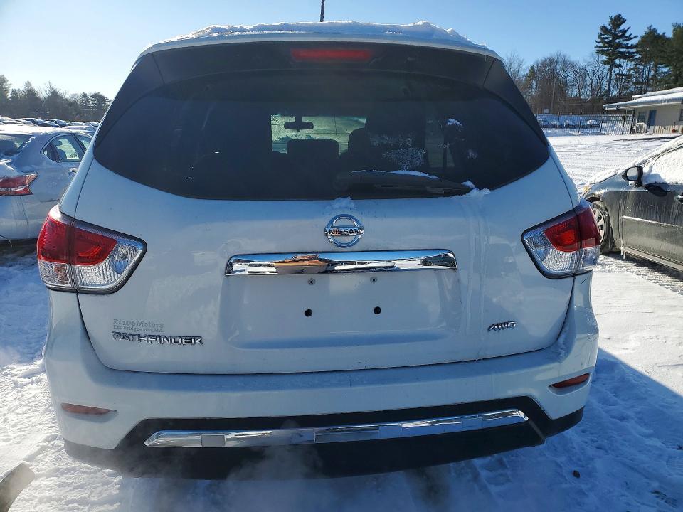 2013 Nissan Pathfinder s