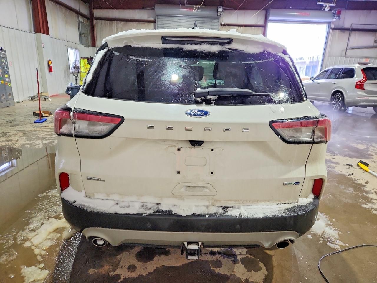 2020 Ford Escape sel