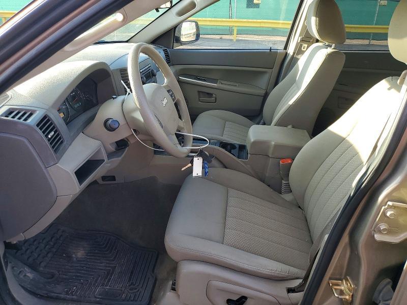 2005 Jeep Grand Cherokee Laredo