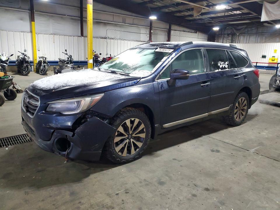 2018 Subaru Outback Touring