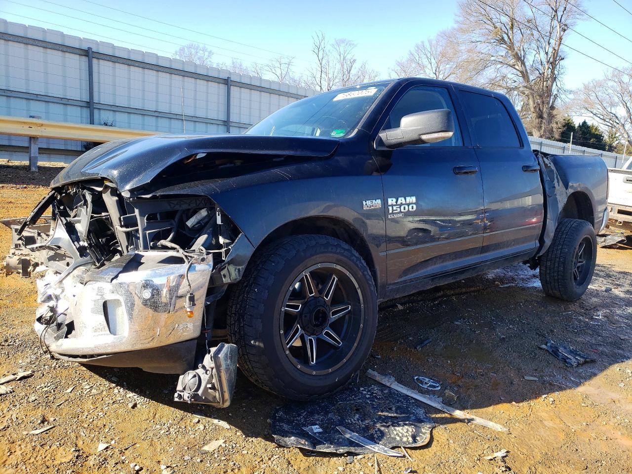 2019 Dodge Ram 1500 Classic slt
