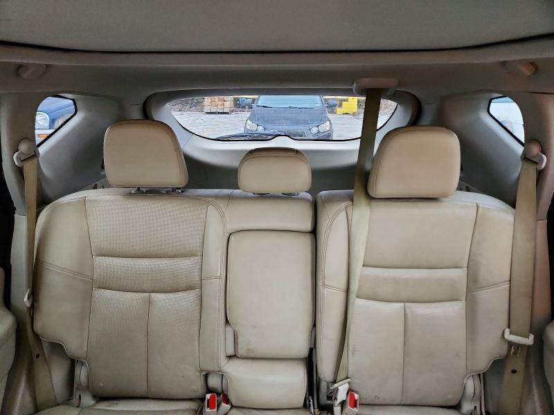 2015 Niss Murano Platinum