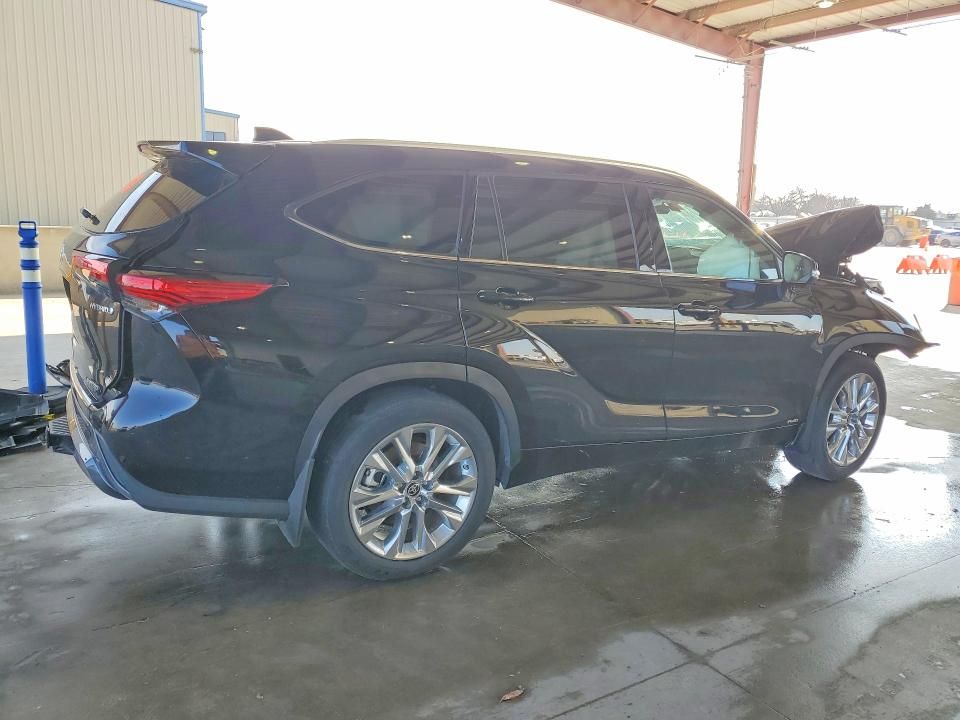 2023 Toyota Highlander Hybrid Limited