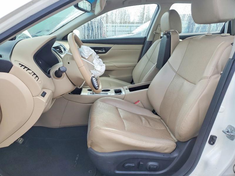 2016 Niss Altima 2.5 sl