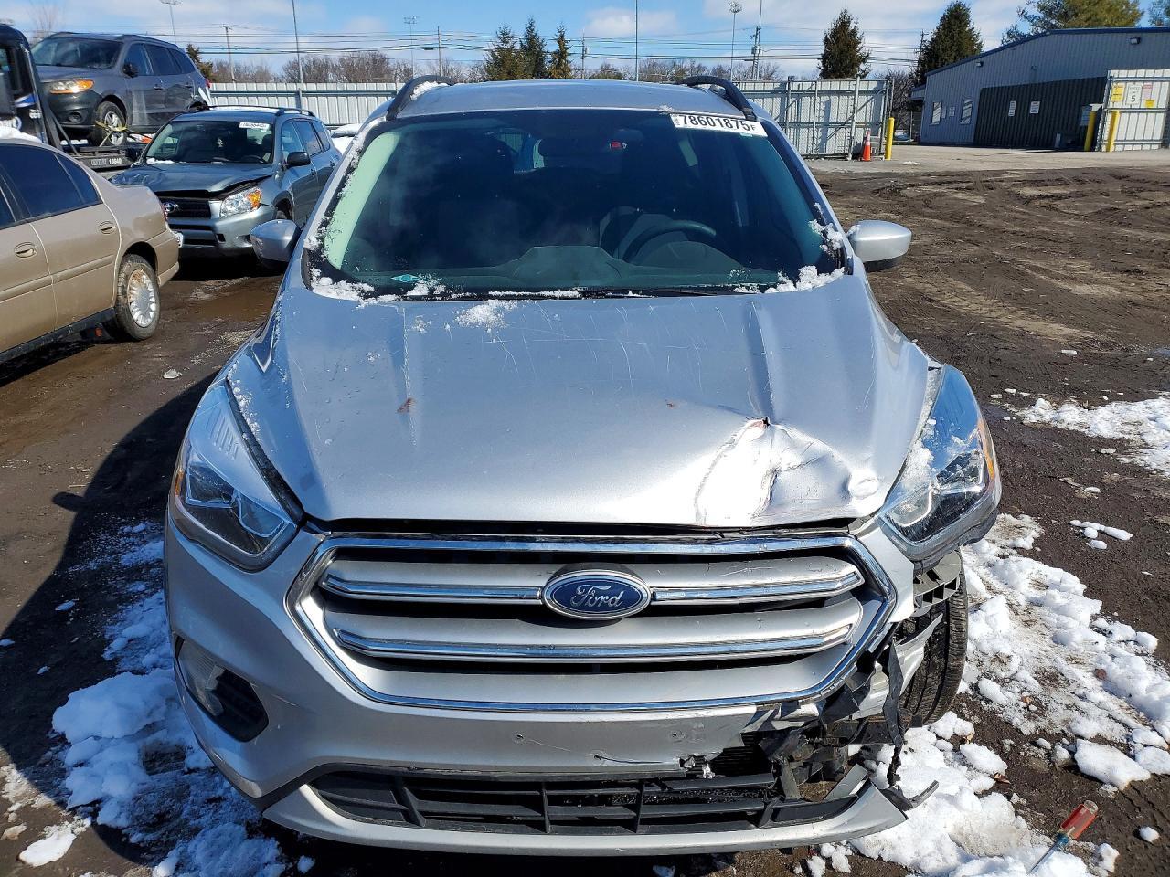 2017 Ford Escape se