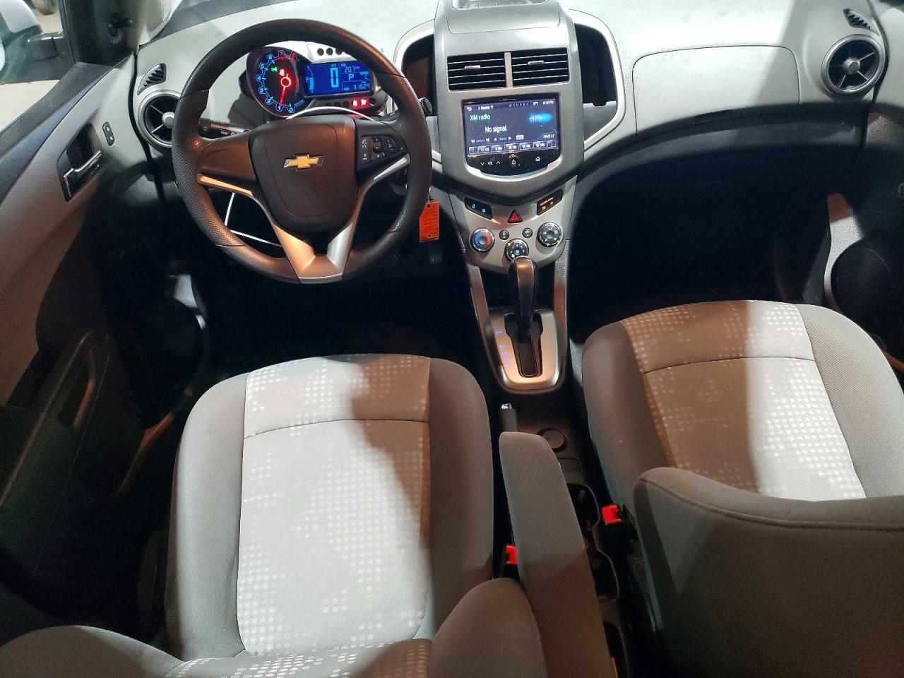 2014 Chevrolet Sonic ls
