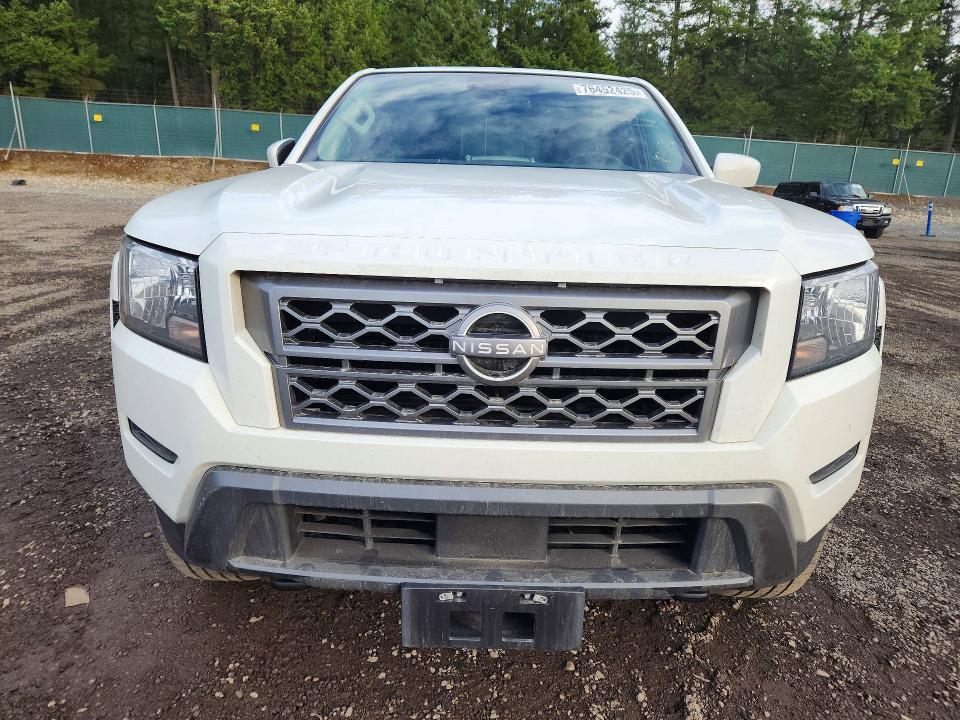 2024 Niss Frontier SV