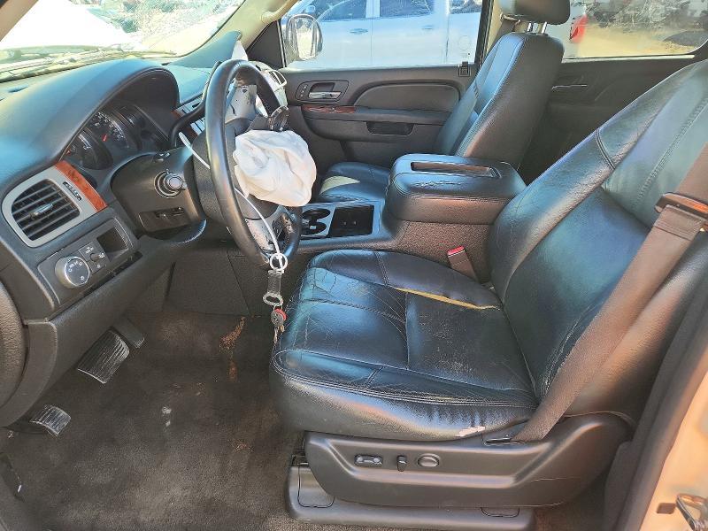 2013 GMC Yukon xl C1500 slt