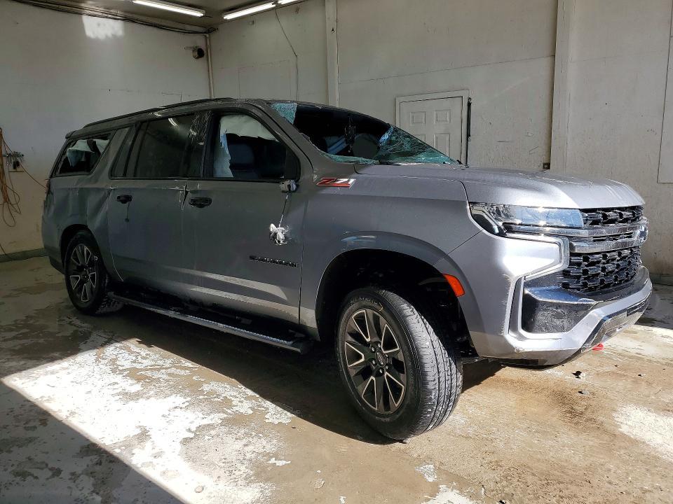 2022 Chevrolet Suburban K1500 Z71