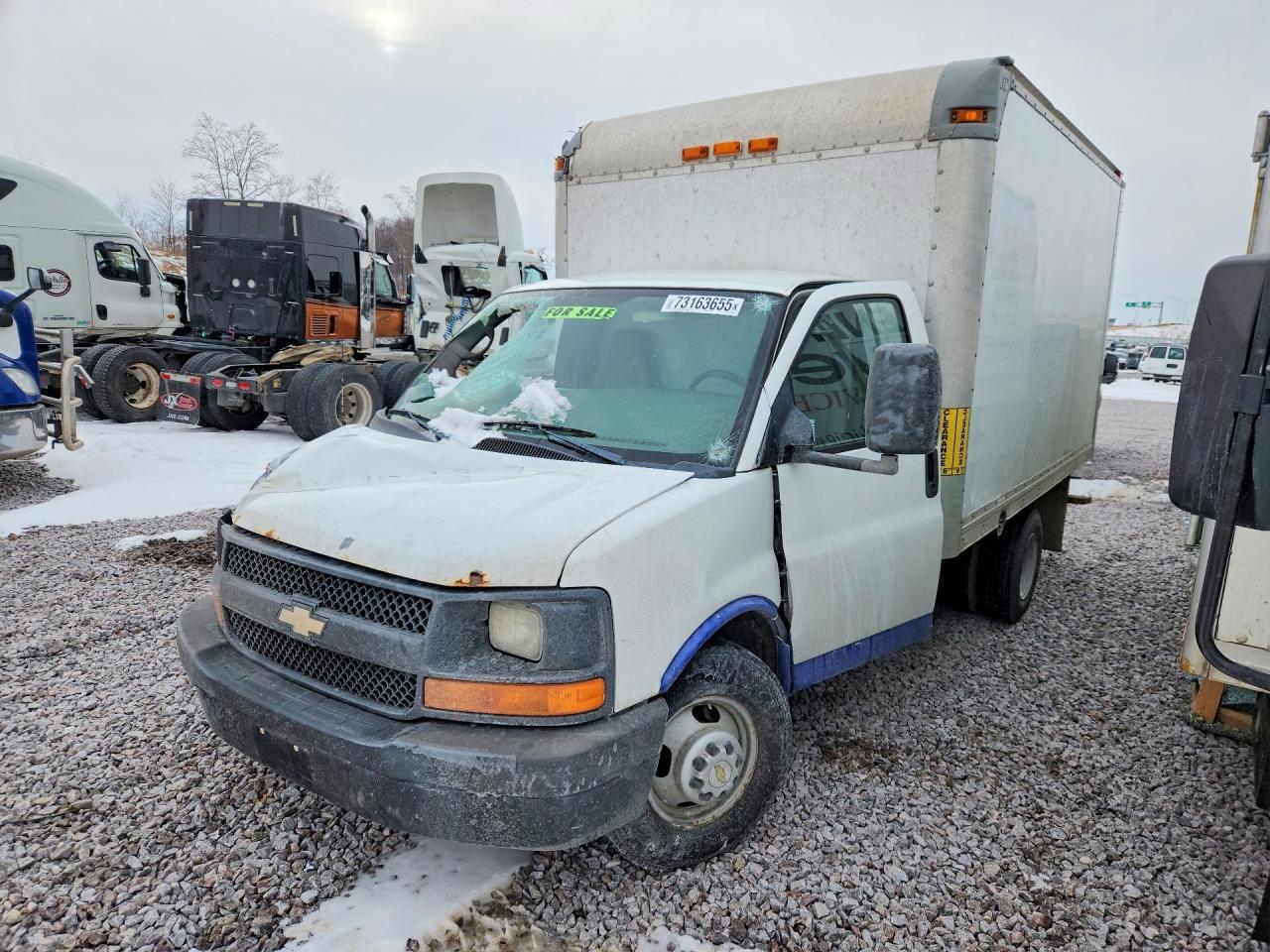 2012 Chevrolet Express BOX Truck