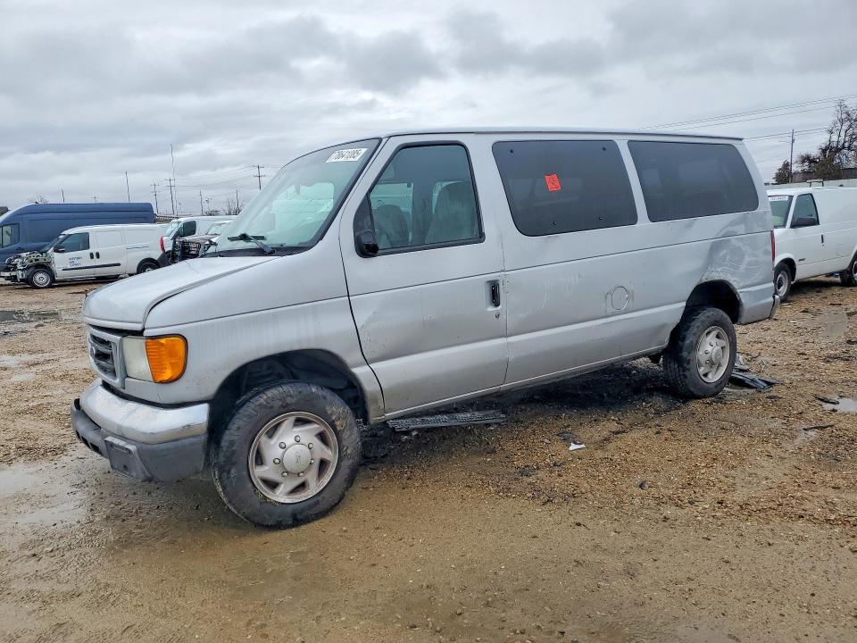 2007 Ford Econoline E350 Super Duty Wagon