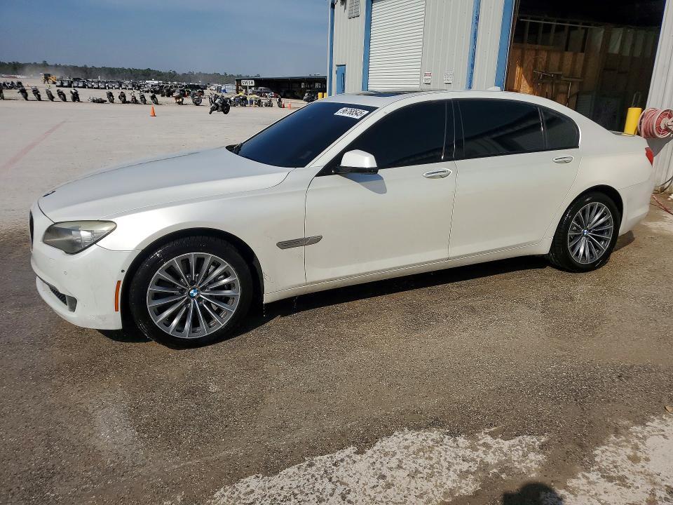 2009 BMW 750 li
