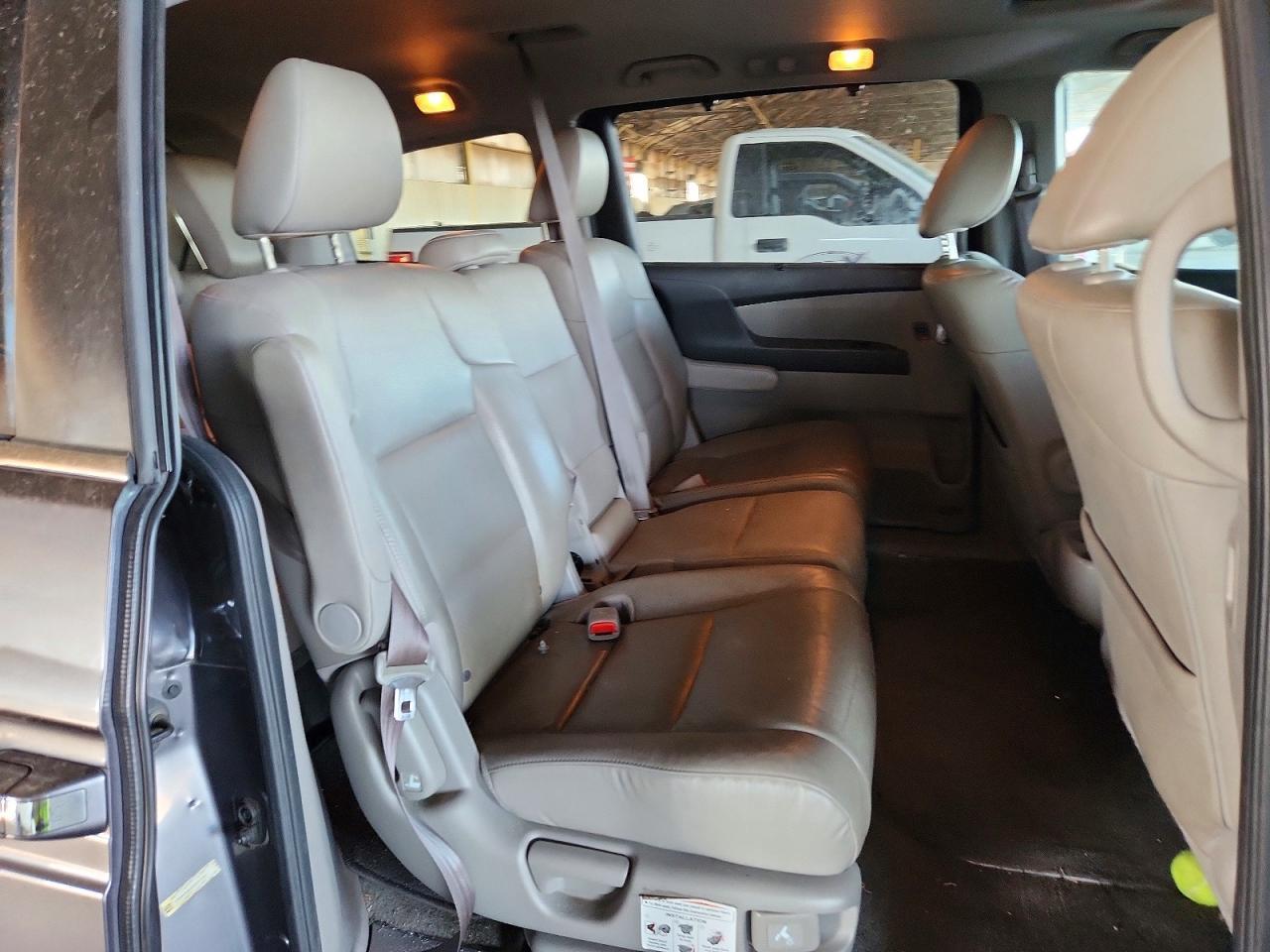 2015 Honda Odyssey exl