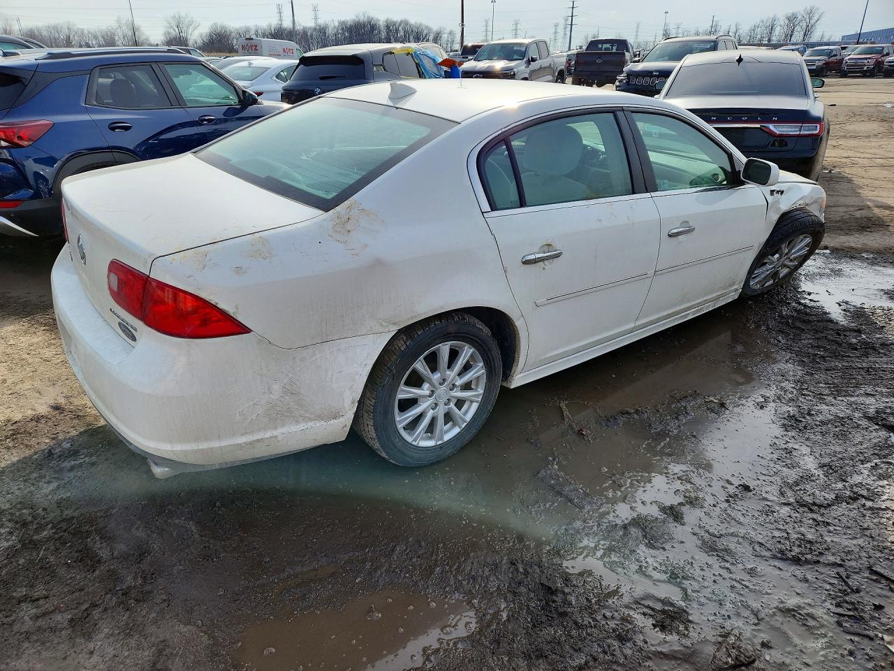 2011 Buick Lucerne cx