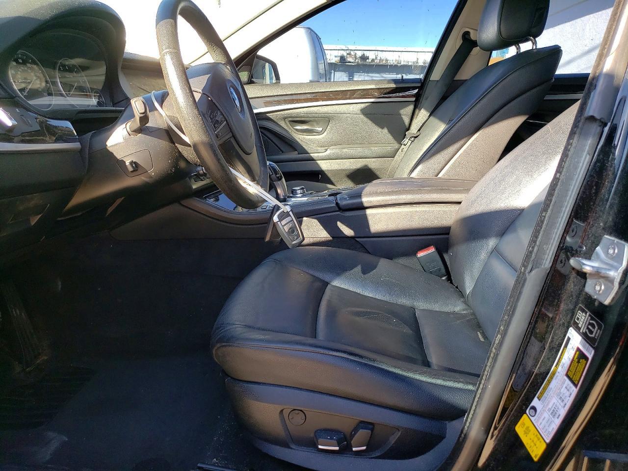 2013 BMW 528 i