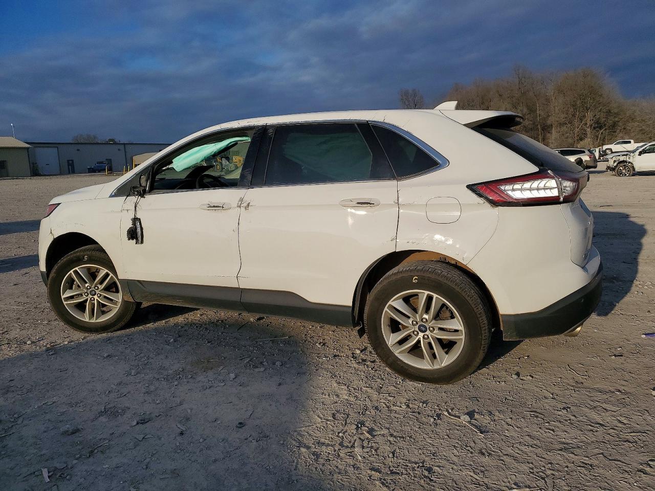 2017 Ford Edge