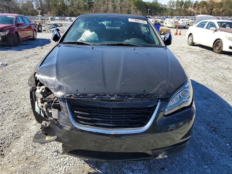 2012 Chrysler 200 s