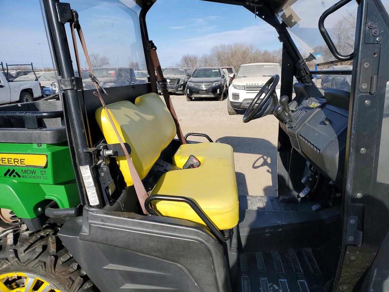 2017 John Deere XUV590E Utility Vehicle