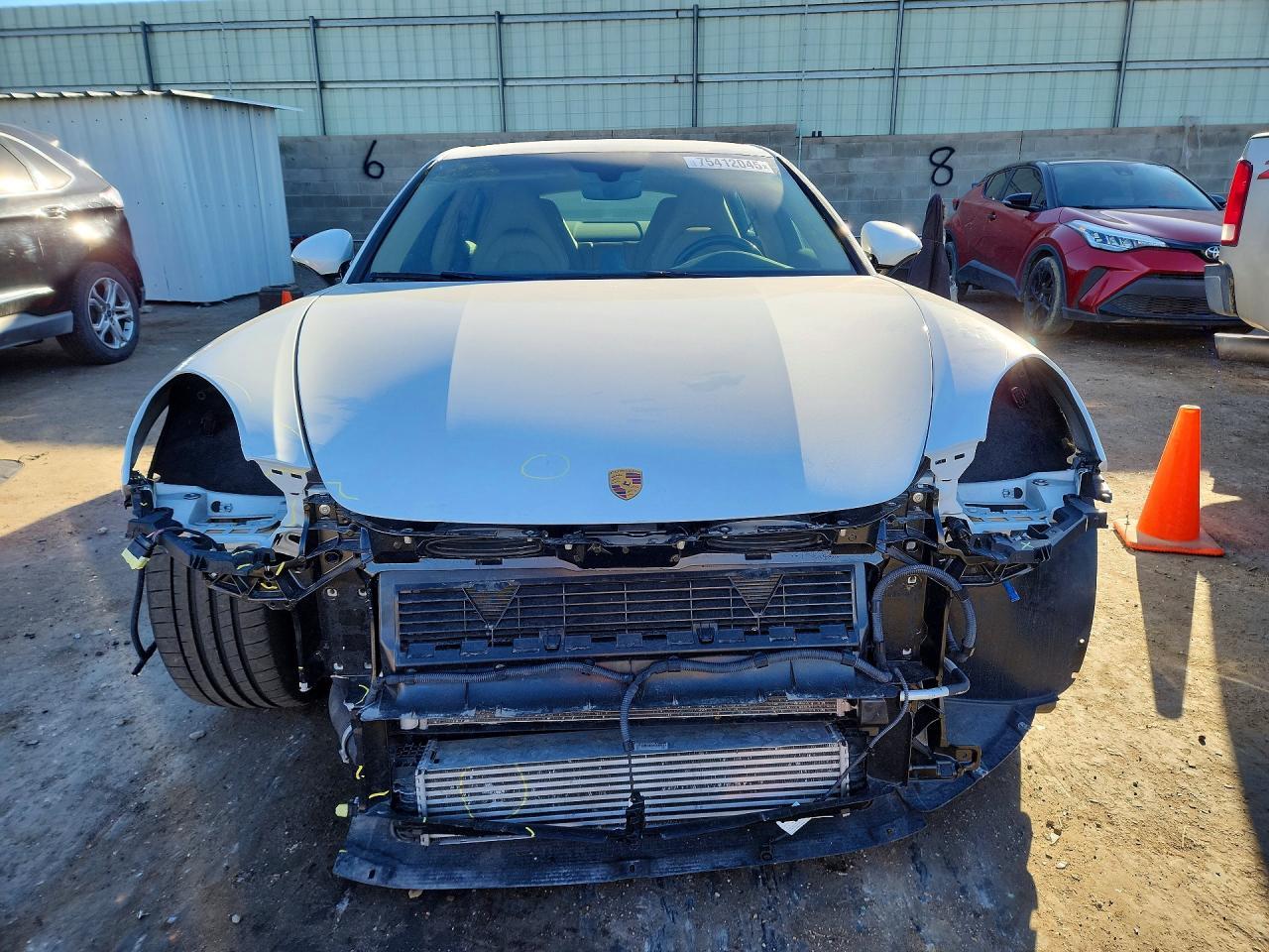 2017 Porsche Panamera 2