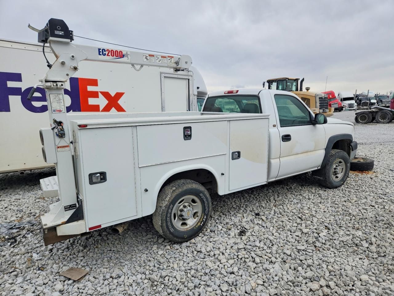 2005 Chevrolet Silverado 2500 Utility / Service Truck