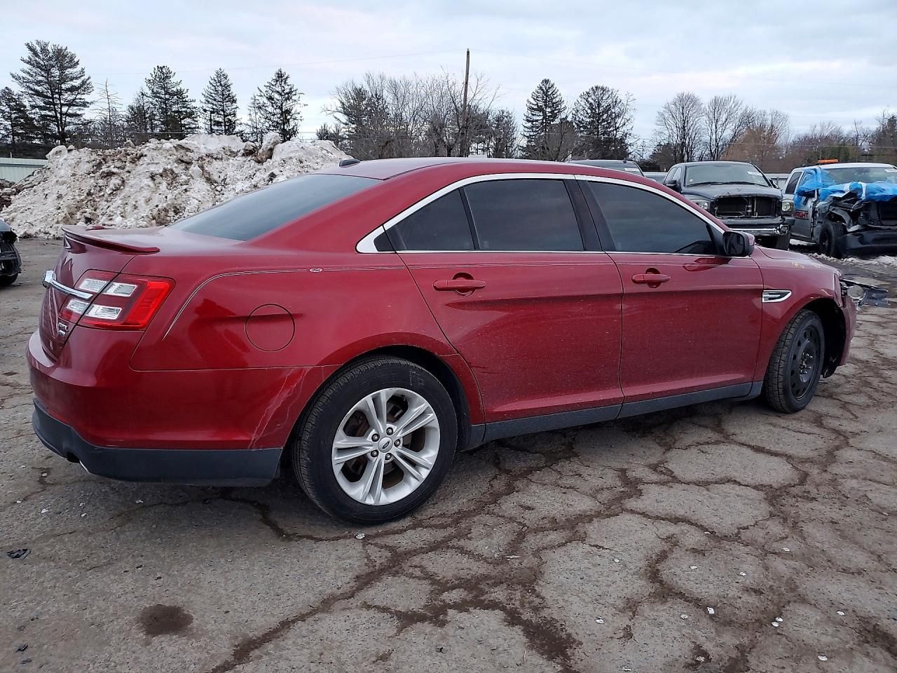 2014 Ford Taurus sel