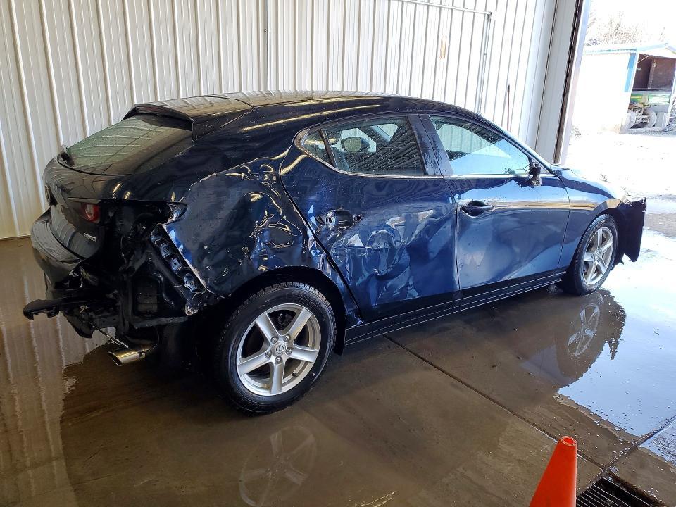 2023 Mazda 3 Select