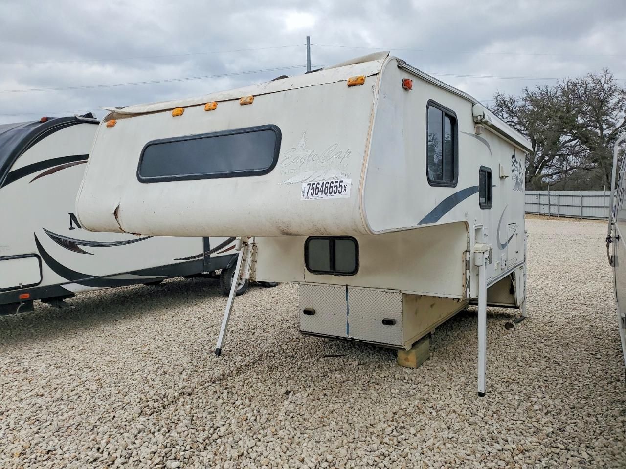 2010 Eagle Cap 950 Adventurer