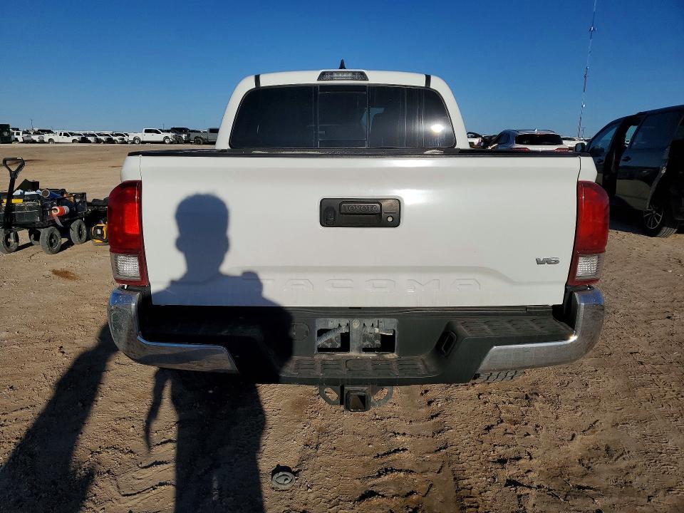 2019 Toyota Tacoma trd Off-road