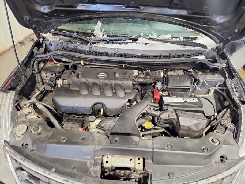 2011 Nissan Versa s