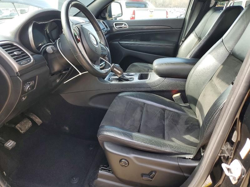 2020 Jeep Grand Cherokee Laredo