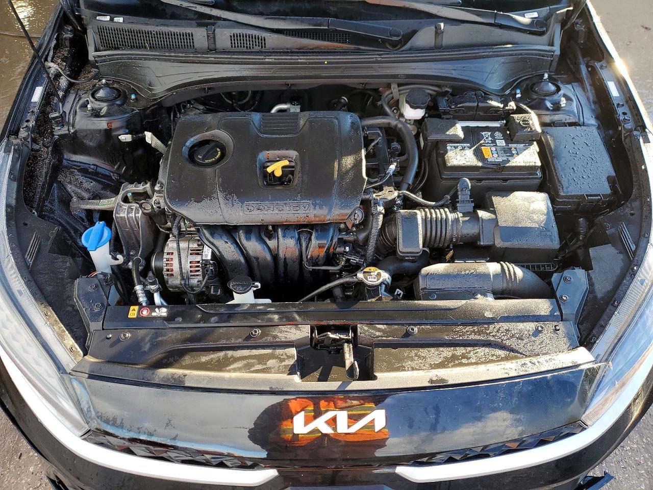 2024 KIA Forte lx